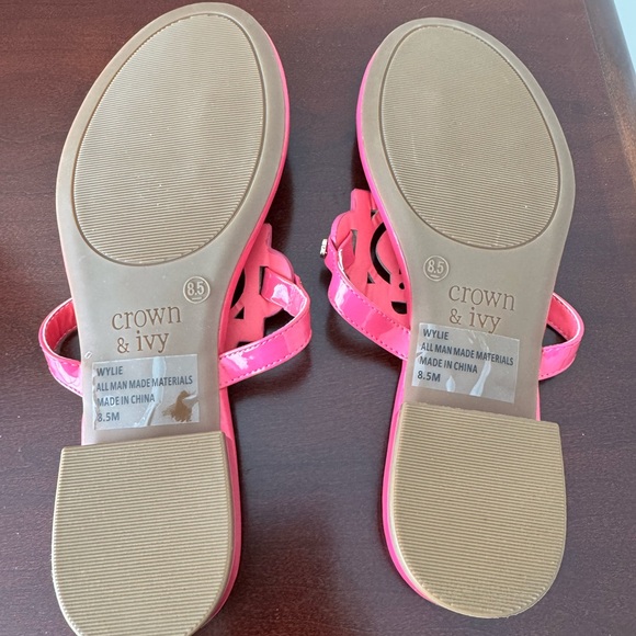 Crown & Ivy Pink Women's Sandals - Picture 2 of 2
